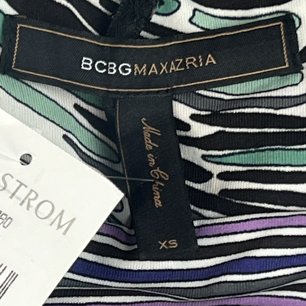 BCBGMaxazria Halter Dress Women's Size XS Babydoll Purple Graphic Print NWT - Picture 4 of 9